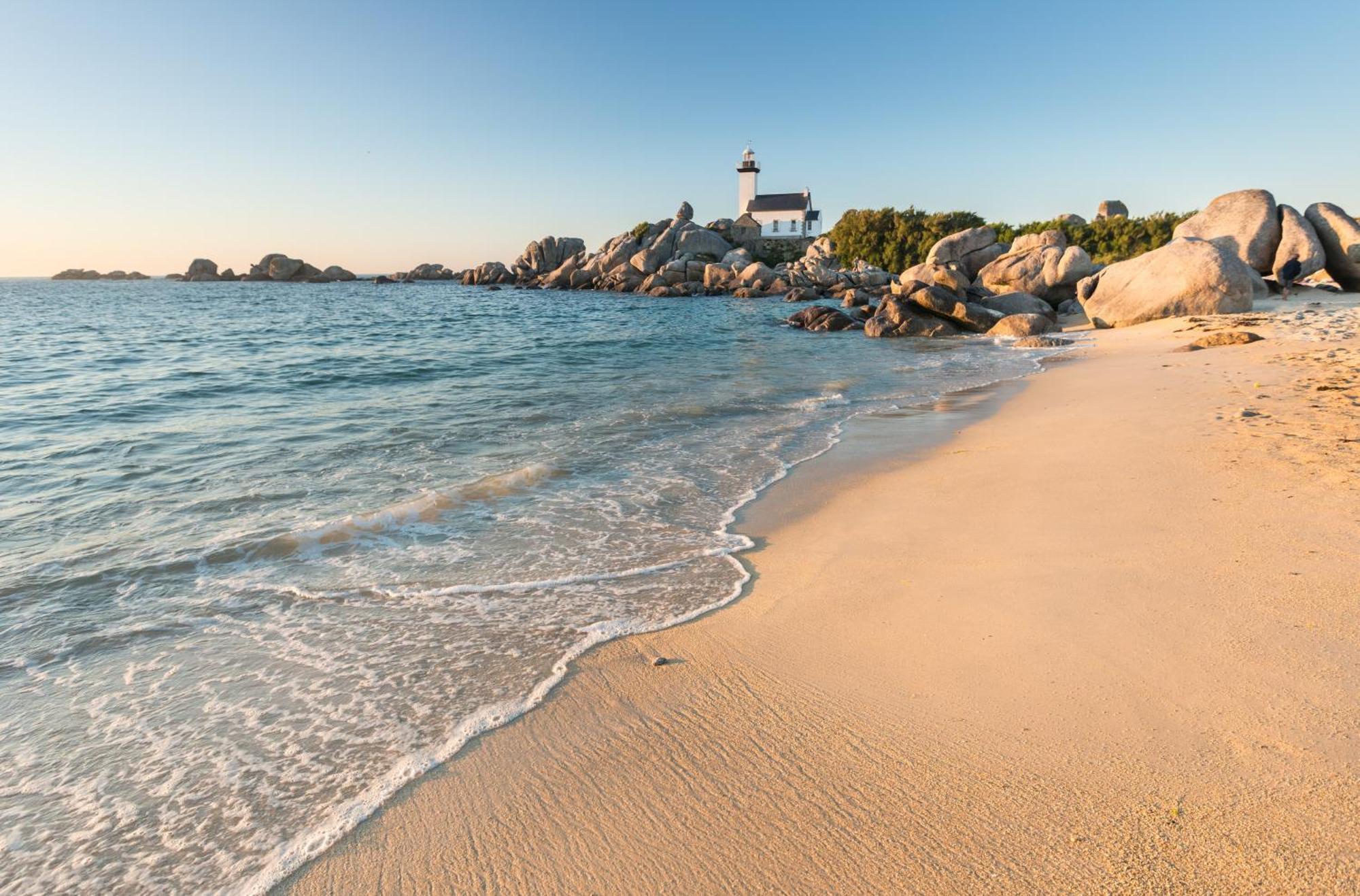 Hotel De La Mer & Spa ブリニョガン・プラージュ エクステリア 写真