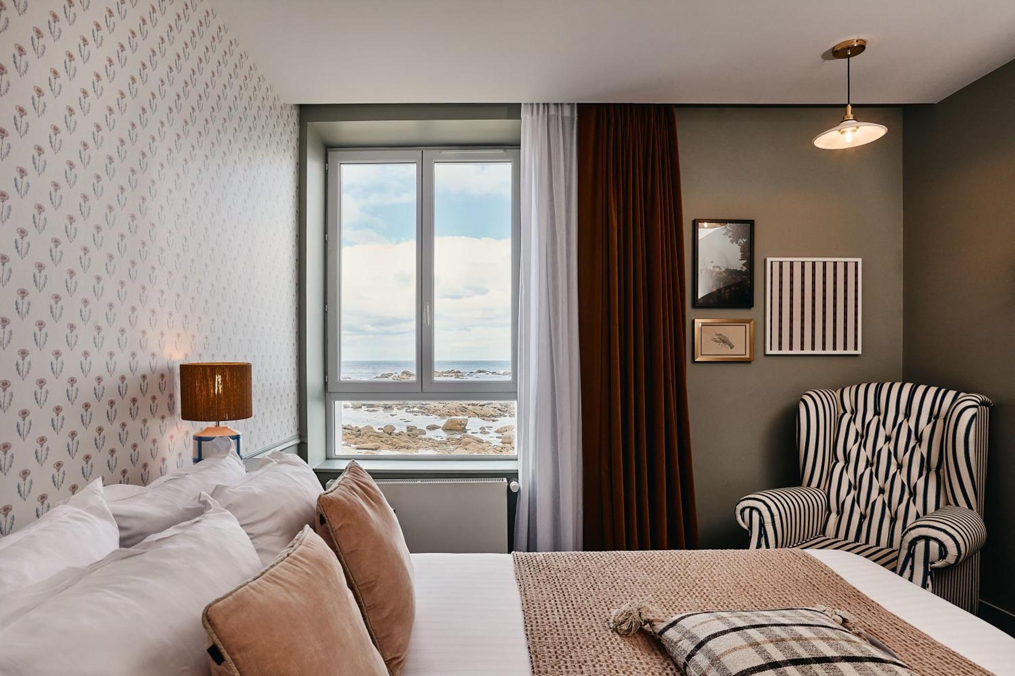Hotel De La Mer & Spa ブリニョガン・プラージュ エクステリア 写真